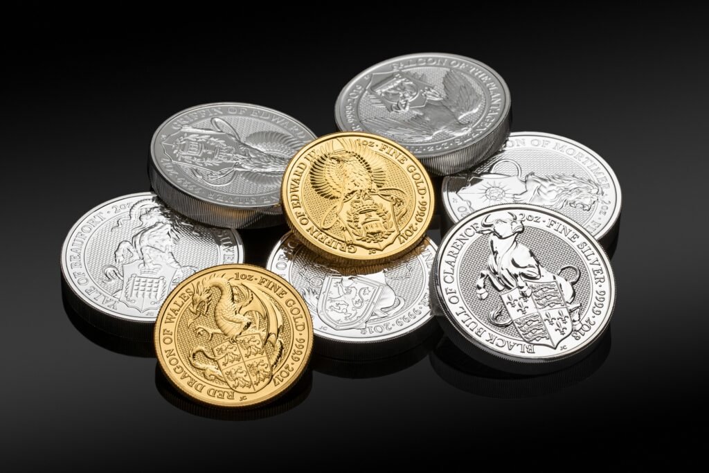 Gold vs. Silver: Which is Better for Long-Term Wealth?